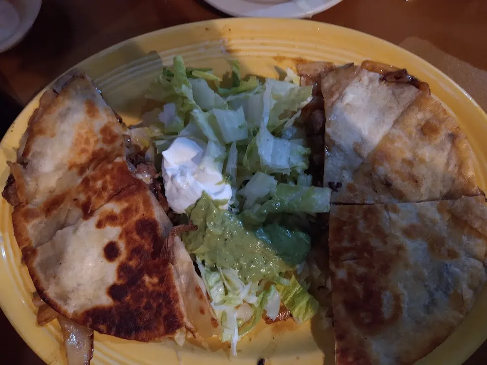 Tres Amigos Quesadilla